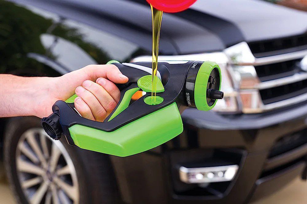 رشاش مياه توتال فومينج 3 في 1 – لغسيل السيارة وحديقة منزلك بكفاءة