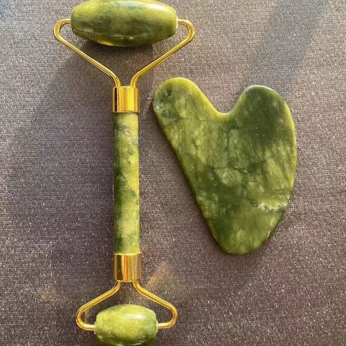 أداة تدليك الوجه جاد رولر + جواشا – إشراقة، نضارة، وعناية فاخرة ببشرتك