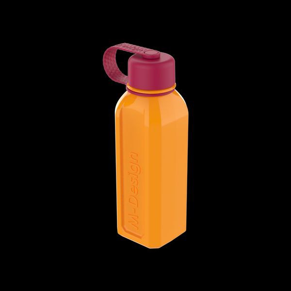 زجاجة مياه مربعة من M.Design – رفاهية وأناقة وصحة يومية!