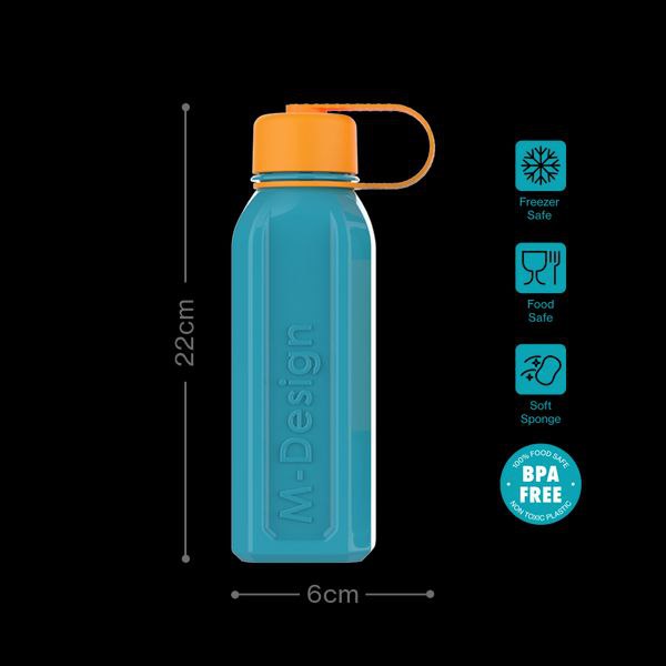زجاجة مياه مربعة من M.Design – رفاهية وأناقة وصحة يومية!