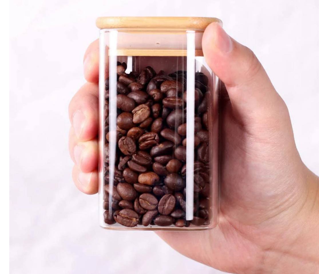 برطمان التوابل الزجاجي المستورد – تصميم مربع أنيق بحجم كبير 250ml 🧂✨