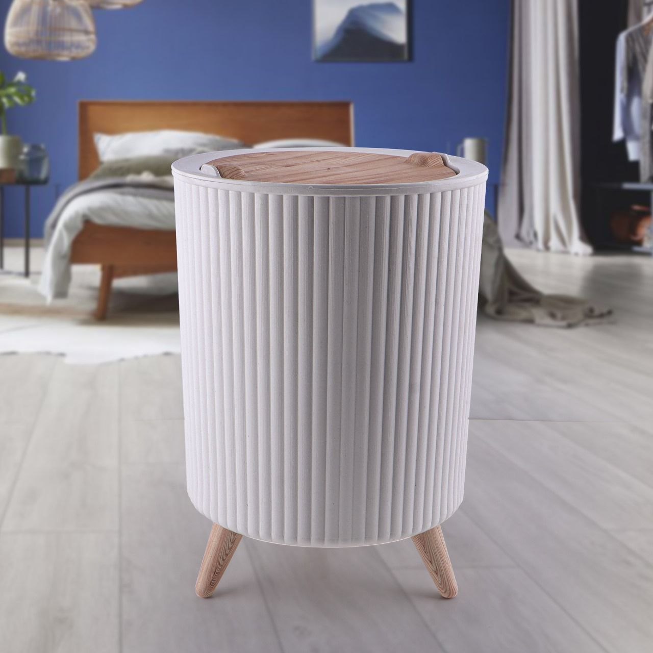 باسكت ديكوريشن متعدد الاستخدام – تصميم عصري بغطاء وأرجل خشبية | سعة 8.5 لتر 🗑️✨ 